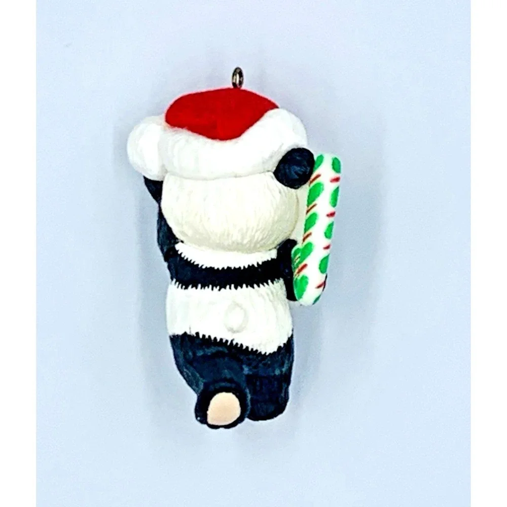 1989 Hallmark Keepsake Ornament Child's 4th Birthday Felt Hat Candy‎ Cane Bear